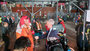 Supporters voor de camera na de wedstrijd tegen de VS.