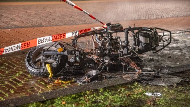 Weer nachtelijke brand in Deventer: scooter gaat in rook op