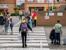 School weer open, maar zonder papa en mama in de klas: ‘Rustiger voor de kinderen zo’