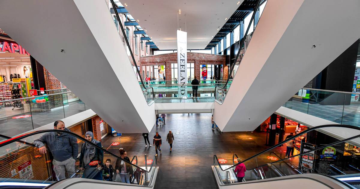Hier doe jij boodschappen De Zeeland overtroeft Bergse binnenstad Bergen op Zoom bndestem.nl