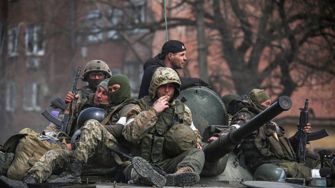 LIVE OORLOG OEKRAÏNE. België gaat nieuwe antitankraketten leveren aan Oekraïne - Satellietbeelden tonen nieuw massagraf in de buurt van Marioepol 