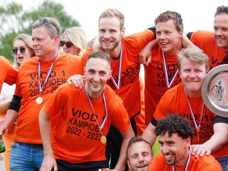 Bij kampioen VIOD Tienhoven is niemand groter dan de club: ‘Het is één grote sociale dorpscohesie’