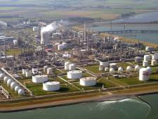 ‘Wij zijn niet de grote vervuilers’: ondernemingsraden Dow, Zeeland Refinery en Yara schrijven open brief