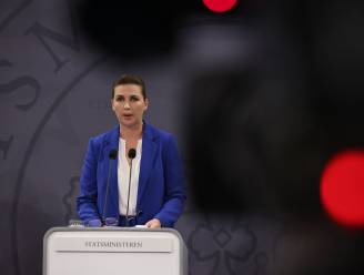 Deense premier Frederiksen veroordeelt schietpartij: “Bruut weggerukt uit stralende zomer”