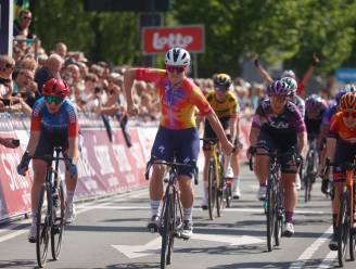 Moorslede opnieuw gastgemeente voor Lotto Belgium Tour, aankomst in de Beselarestraat in Dadizele