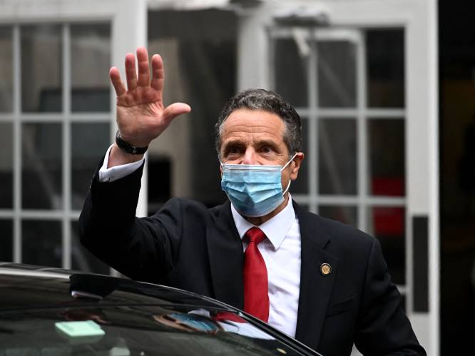 New Yorks gouverneur Cuomo wil niet aftreden