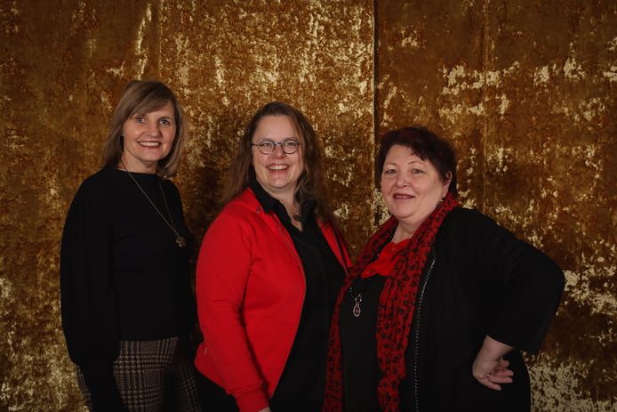 ViP Meierijstad; Vrouwen in Politiek. Met vlnr: Betty van Zutphen, Marsja Derks en Martha School.