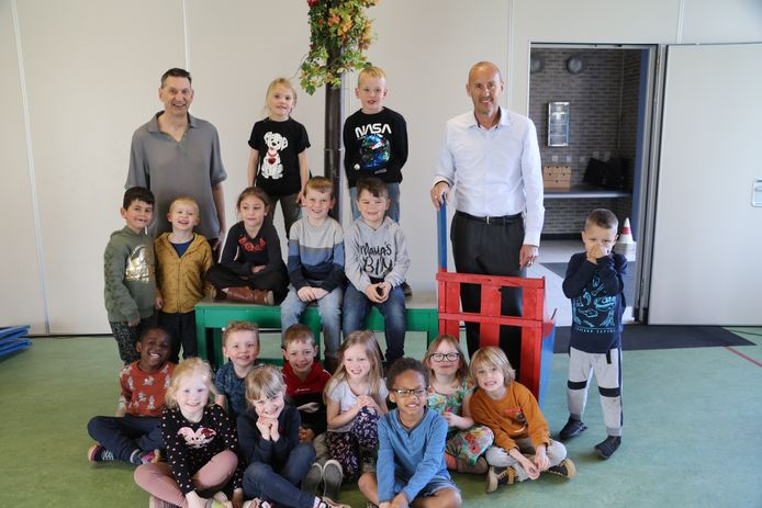 De Kleine Speeldoos kwam langs in verschillende Putse scholen met de voorstelling Willem de Zeerover
