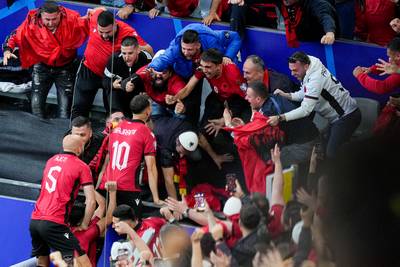 Une sensation et un record: l'Albanie a inscrit contre l'Italie le but le plus rapide de l'histoire de l'Euro