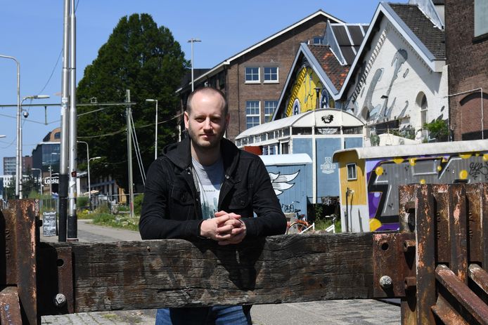 Laurens Kleijntjens ziet positieve veranderingen. ,,Actief vaderschap wordt bijvoorbeeld al veel meer geaccepteerd. Kijk maar naar de mannen die achter de kinderwagen lopen."