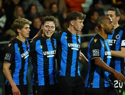 Club Brugge straft geklungel bij KV Oostende af en pakt aan de kust vijfde zege op rij