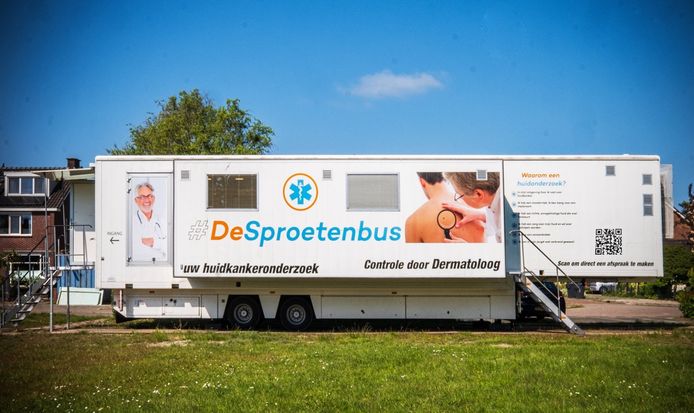 Sproetenbus komt naar Amersfoort voor huidkankeronderzoek | Amersfoort |  AD.nl