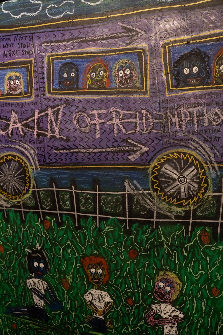 ‘Train of Redemption’ van Frank Willems is geïnspireerd op een muurschildering van Karel Appel in The Grand.  Beeld Ines Vansteenkiste-Muylle