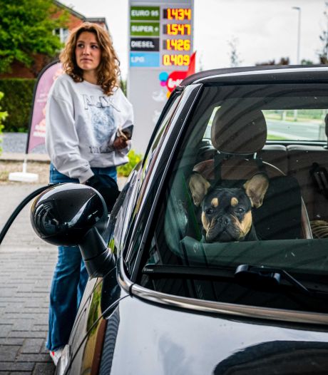 Benzine boven de twee euro per liter: zo verdien je de prijsstijging deels terug  