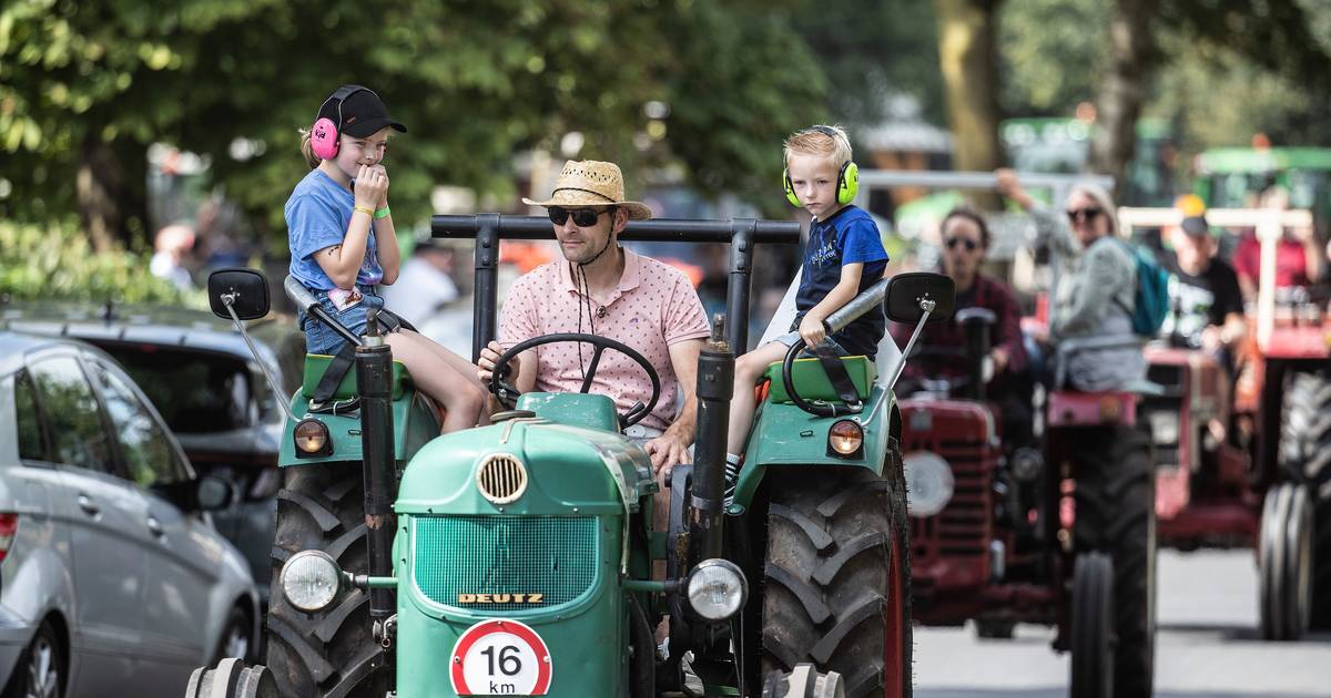 Elfde Tractor Sterrit Lievelde trekt deelnemers uit de gehele Achterhoek: ‘Voor mij is zo’n trekker 