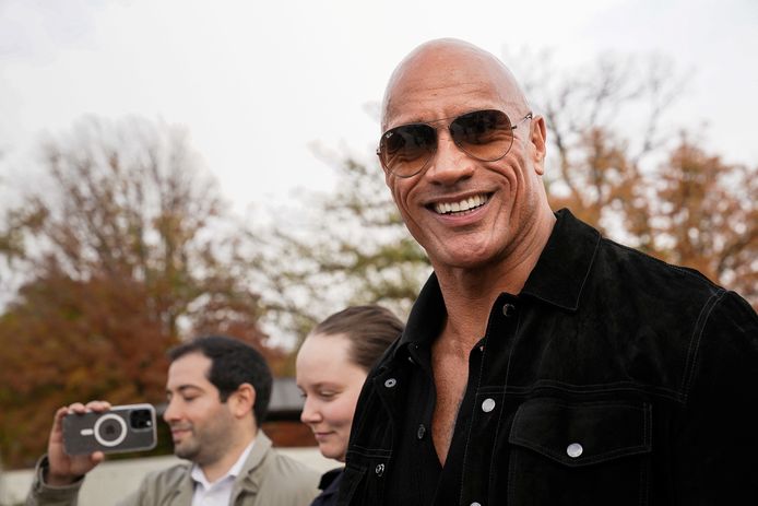 Dwayne The Rock Johnson Gaat Ufc Kampioen Spelen In Nieuwe Film Film Hlnbe