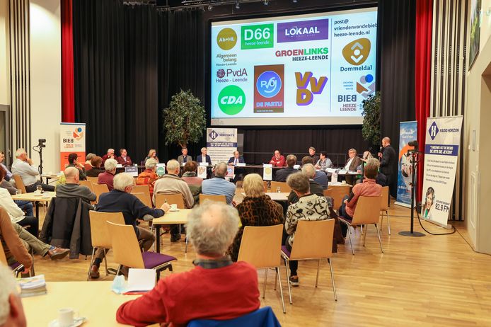 De eerste debatavond in ’t Perron in Heeze was meteen de aftrap van de verkiezingscampagne.