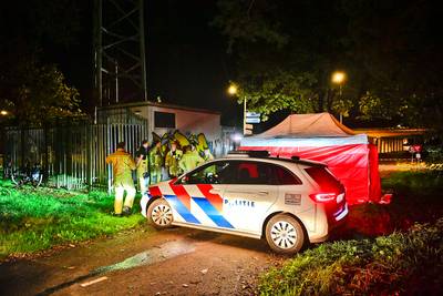 Voorbijgangster treft dode man aan op fietspad bij Leende, slachtoffer overleed niet door strafbaar 