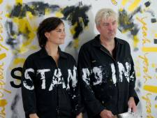 Linda Hakeboom en Ruud de Wild ontroeren kijkers met foto’s van littekens na kankerdiagnose