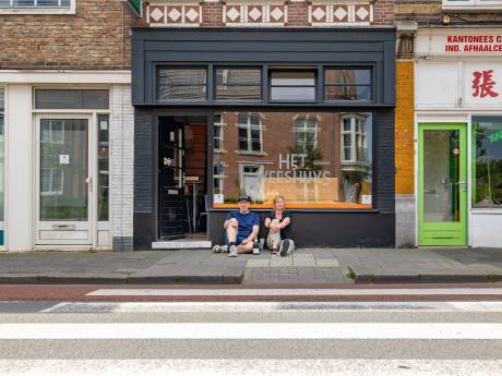 Restaurant Het Weeshuys in Zwolle wacht al jaren op terras: ‘Had er al twee jaar moeten zijn’