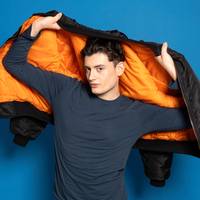 Wannes Lacroix (‘Thuis’): ‘Daten? Ik zit nu even in mijn ‘rot allemaal op’-era’