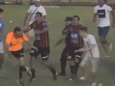 Barbaars: Argentijnse spelers en hooligans richten enorme ravage aan bij scheidsrechterstrio