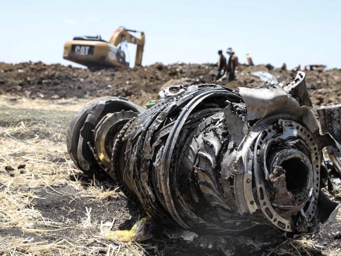 Boeing sleutelt aan software van 737 MAX-vliegtuigen, Lion Air schort bestelling op na rampzalige crash