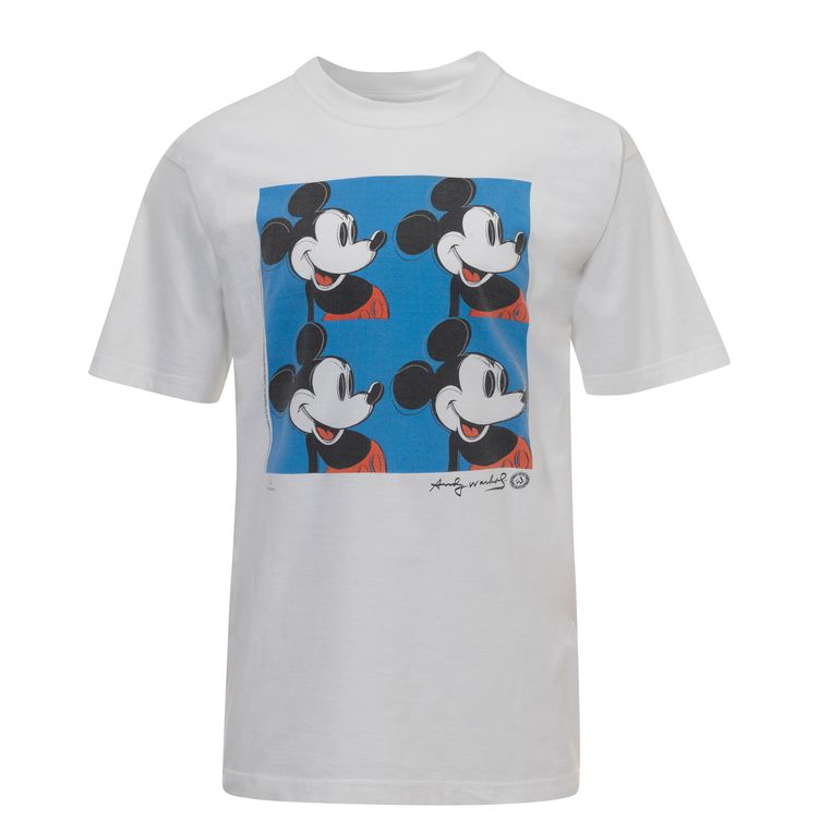 Een Warhol-T-shirt uit de museumshop van Tate Modern. Beeld TATE/The Andy Warhol Foundation for the Visual Arts