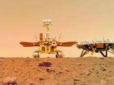 Chinese Marsrover deelt nieuwe foto’s vanaf rode planeet, inclusief een selfie
