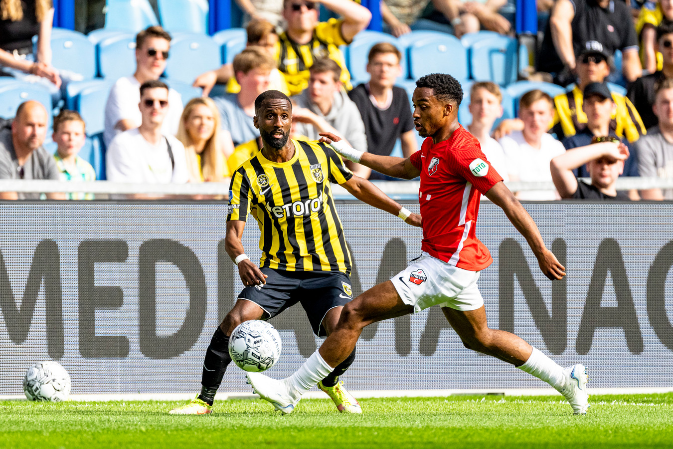 Ergernis en onbegrip over Eli Dasa bij Vitesse Israëlisch