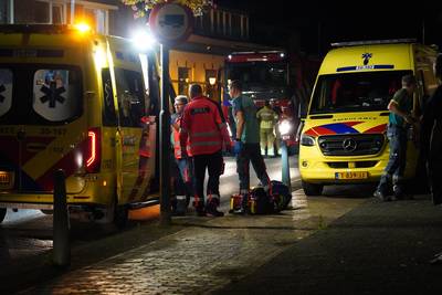 Man wil spoorweg oversteken, maar wordt aangereden door trein: zwaargewond naar ziekenhuis