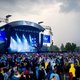 Opzwepende gitaarmuziek en rappers in bloedvorm