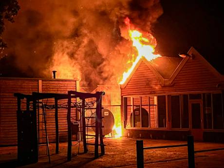 Brandstichter prullenbak Oss ook verdacht van schoolbranden: ‘Bekende van politie’
