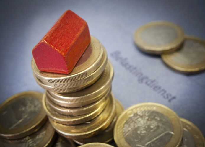 Inwoners in Losser, Twenterand en Tubbergen moeten meer onroerendzaakbelasting gaan betalen, als er niet meer geld komt vanuit Den Haag. Om dat te voorkomen hebben de wethouders een brandbrief geschreven aan de premier, de minister en de staatssecretaris.