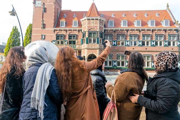 Afghaanse vrouwen op ontdekkingstocht in Zeist.