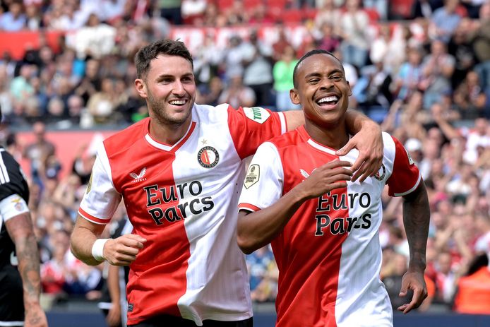 Santiago Jimenez and Igor Paixao scored Feyenoord's goals against Benfica.