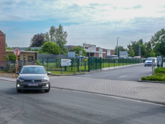 Oplossing voor overlast in straten rond Colruyt: klanten zullen parking in toekomst via Brusselsesteenweg moeten verlaten