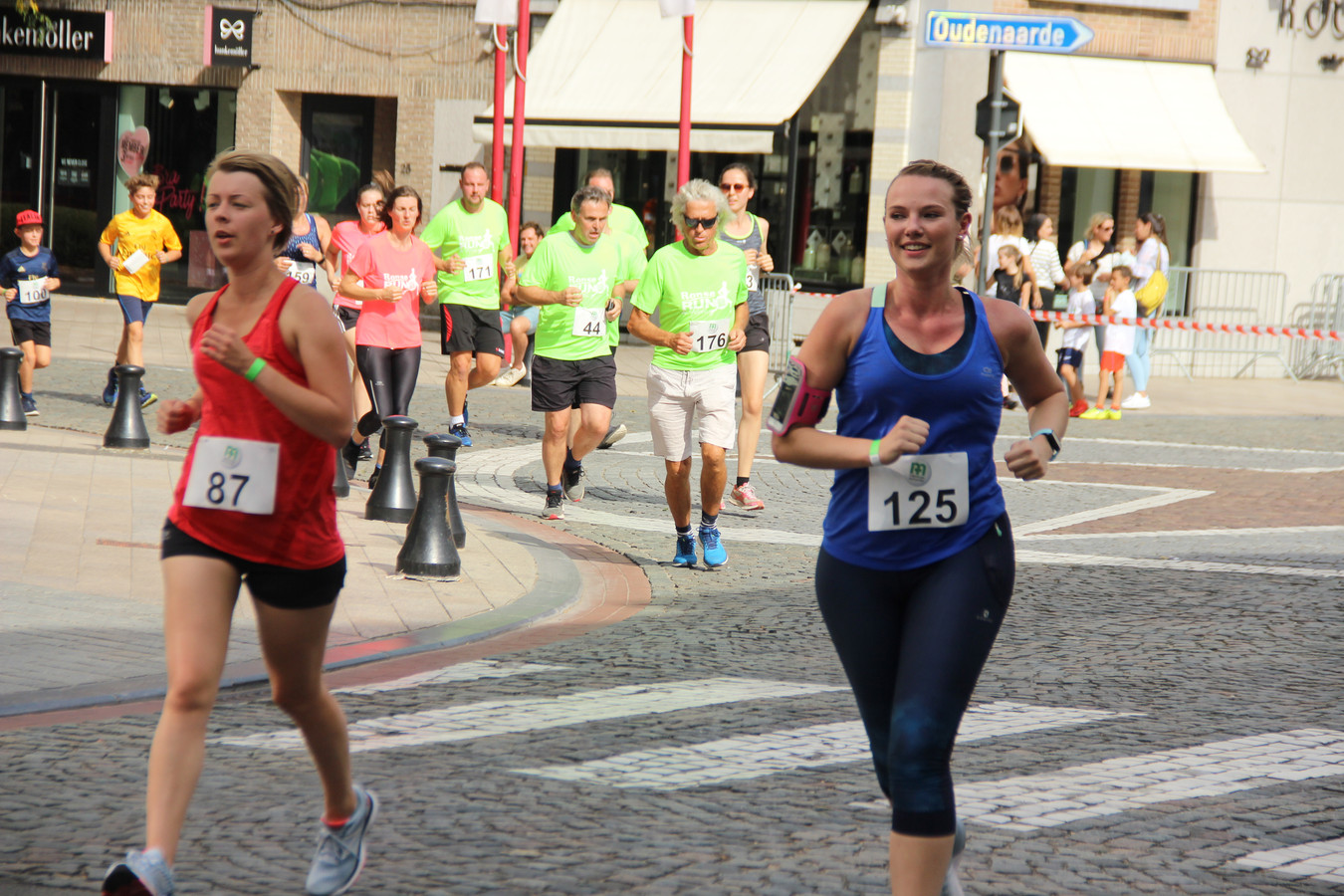 In beeld: Ronse Run & Roll | Foto | hln.be