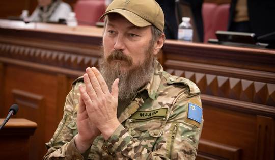 ‘Een blitzkrieg is nu onmogelijk geworden’: hoe de succesvolle Oekraïense dronecommandant Robert Brovdi oorlogsvoering hielp transformeren