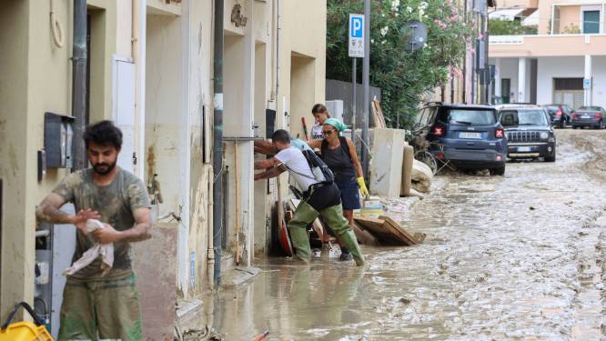 Trombes d’eau en Italie: le bilan passe à 11 morts et deux disparus