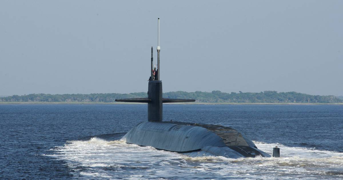 Америка планирует редкий визит подводной лодки с ядерными ракетами в качестве послания Северной Корее |  снаружи