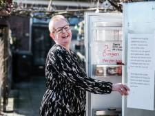 Viona heeft het niet breed, tóch geeft ze van alles weg: ‘Omdat ik weet hoe fijn het is hulp te krijgen, wil ik anderen helpen’
