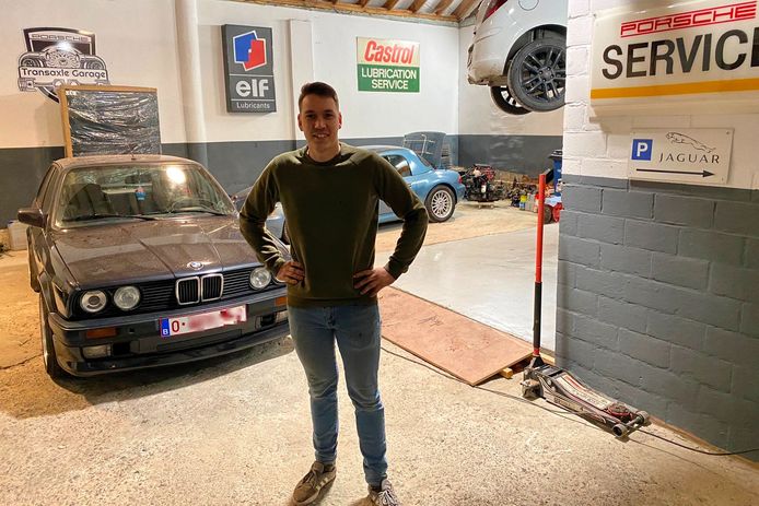 Angelo De Grauwe uit Mere start in bijberoep zijn eigen oldtimergarage Transaxle.