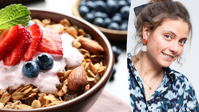 Welke soort yoghurt is de meest gezonde keuze? Diëtiste Sanne Mouha licht toe: “Volle yoghurt goede optie als je wil bijkomen”