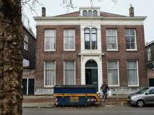 Hoe een monumentaal pand in Schiedam wordt verminkt: ‘Het is eeuwig zonde’