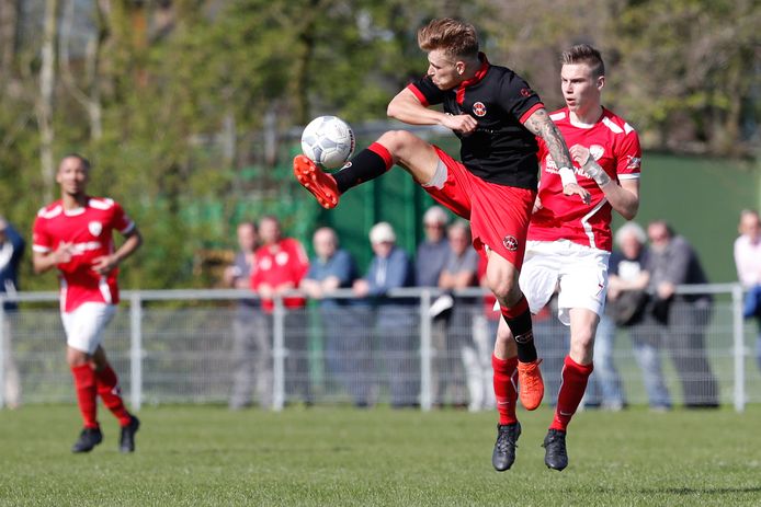08-04-2017: Voetbal: Sportlust 46 v ARC: Woerden