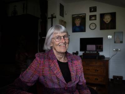 Els Coppens schreef boek over haar leven vol pieken én dalen: ‘Kijk niet naar wat je hebt moeten los