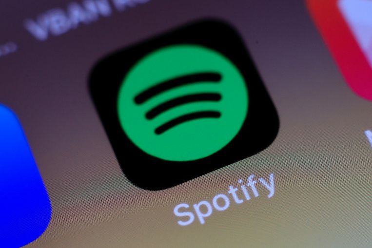 Na protestactie Neil Young: Spotify is ruim 2 miljard dollar minder waard - De Morgen