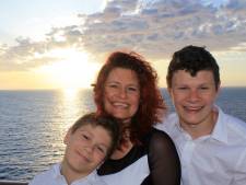 Maria (48): ‘Voor 50.000 euro kochten we een appartement, 100 meter van het strand’