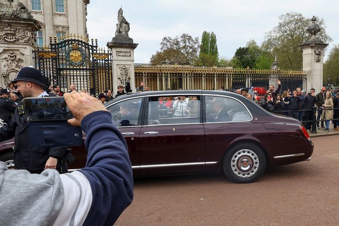 De Britse koning Charles eerder vandaag bij Buckingham Palace.